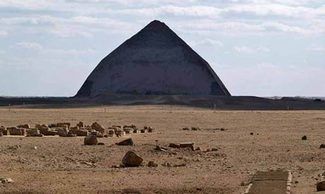 Pyramids & Ancient Capitals: Full-Day Dahshour, Memphis & Sakkara